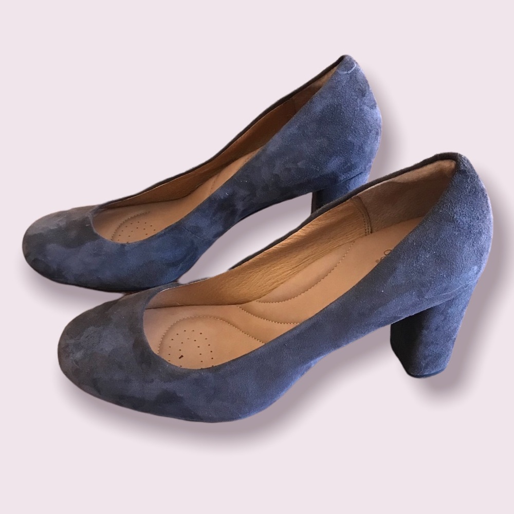 Clarks chunky heels, size 10 - Picture 3 of 6